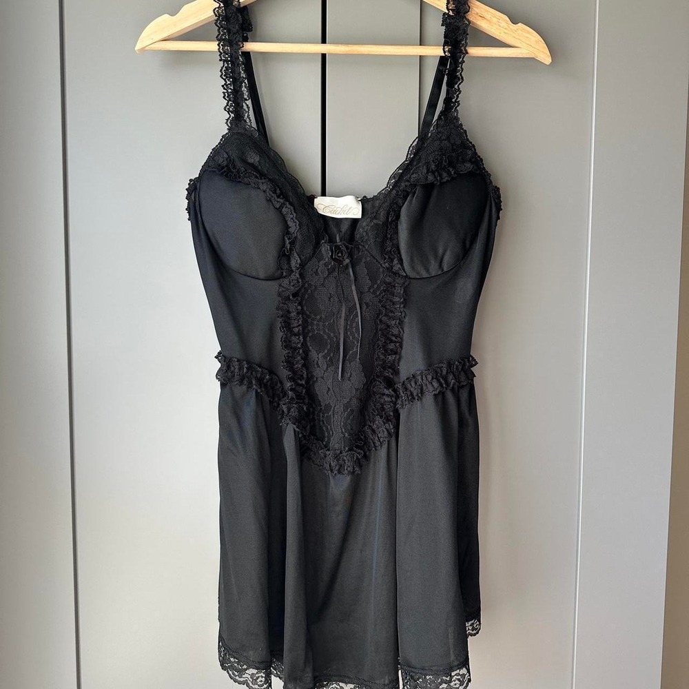 Cachet Vintage Black Lace Trim Nylon Slip Dress Lingerie Large USA Made